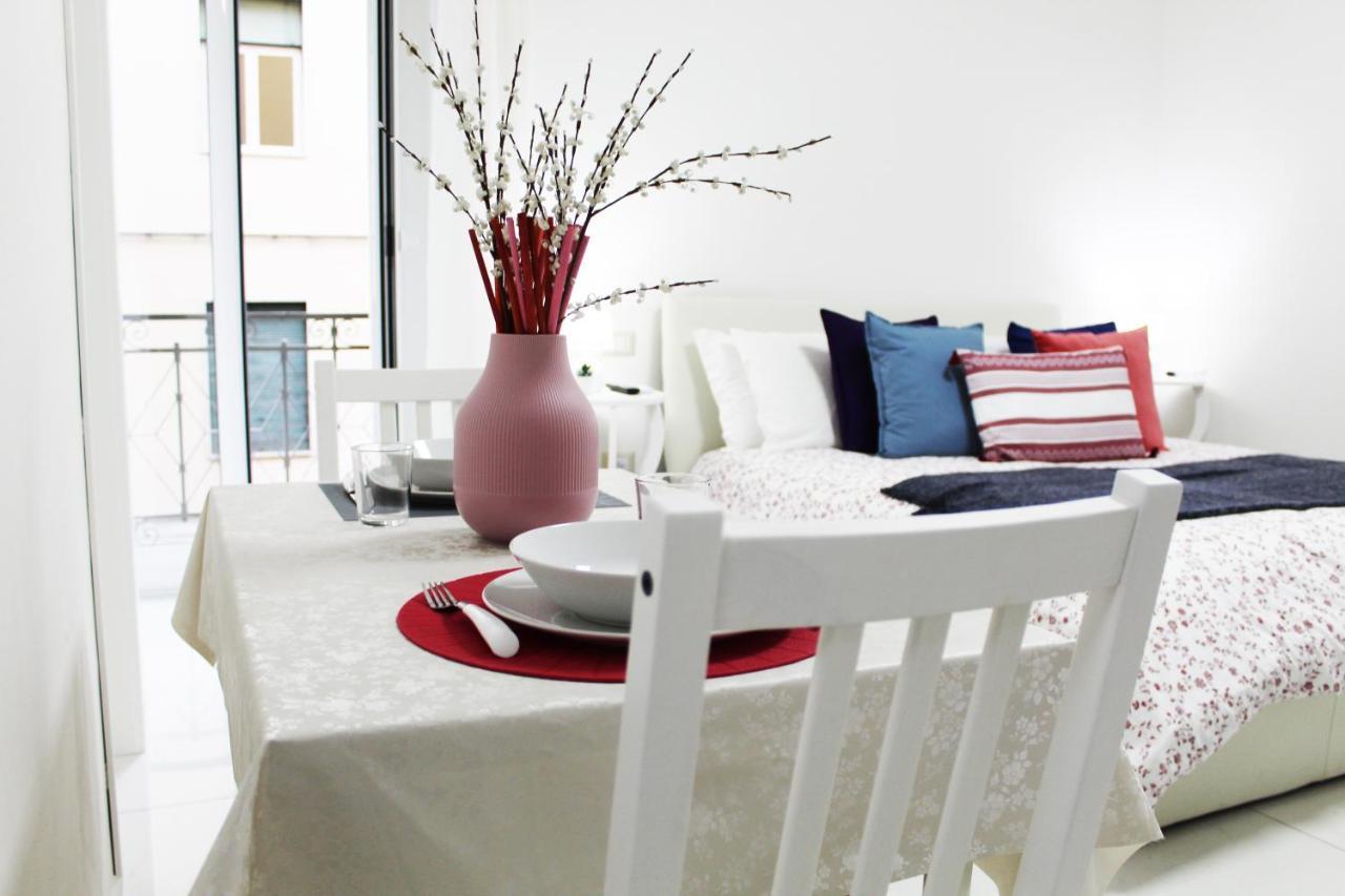 Conforti Apartment Naples Exterior photo